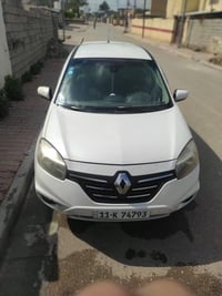 سلام وعليكم اخون رينو للبيع موديل 2014 مصفات معروفه فور ويل مكفول من ض...