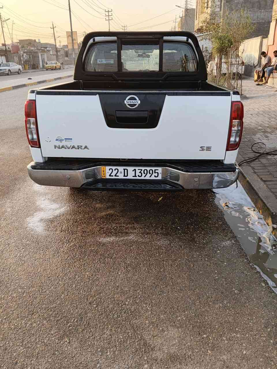 السلام عليكم للبيع نيسان نيفارة 
موديل 2013
كير عادي
ماشيه 110
السيارة مكفوله كفالة عامه 

السيارة جديدة وجاهزة من كلشي رقم اربيل راعيه عربي  السنويه 🪪لغاية 2031 مكينه وكير وحداديه وتبريد وتخم تاير كله جديد 
السعر //120
الاستفسار اكثر اتصل (***********)
عنوان السياره البصرة القبله حي القائم 
شرط الي ياخذ يحول
