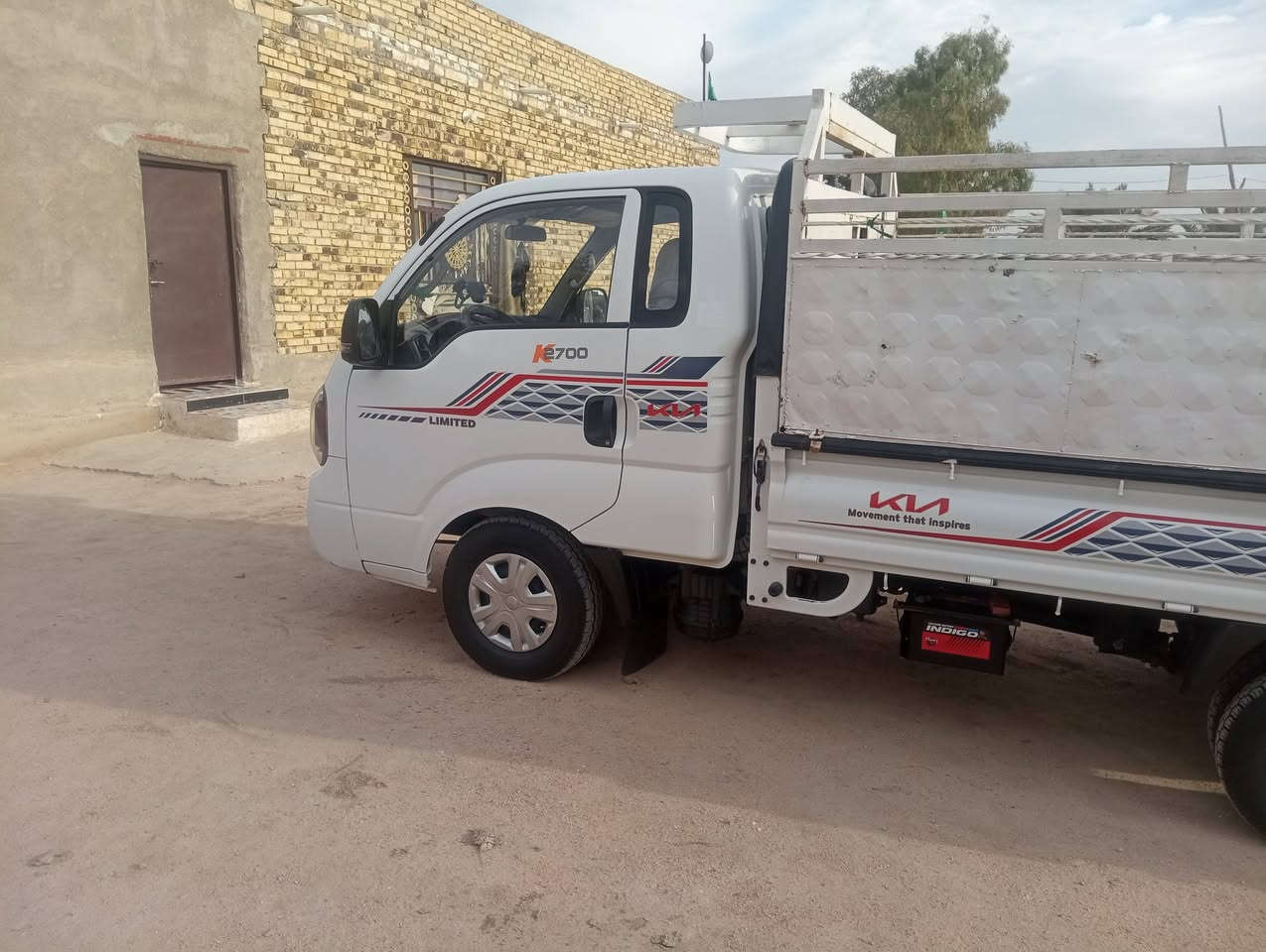 السلام عليكم كيا بنكو 2021 رقم بابل كفاله عامه من كلشي سنويه لل2027 حداديه كير مكينه كفاله عامه العنوان ديوانيه التحويل مباشر السعر 140وبيه مجال بسيط رقم ***********غير متواجد عل الفيس
