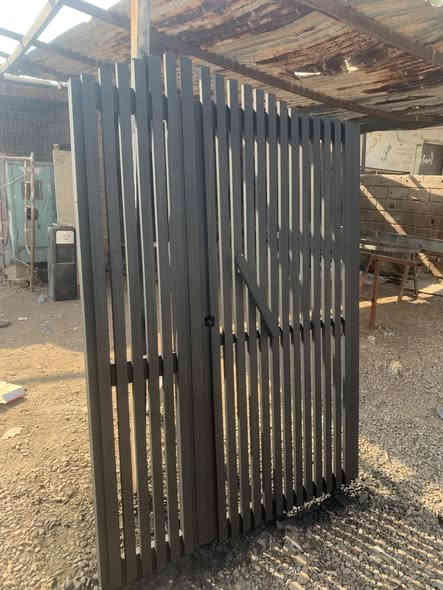 نعمل كفت عمال حداد ***********
