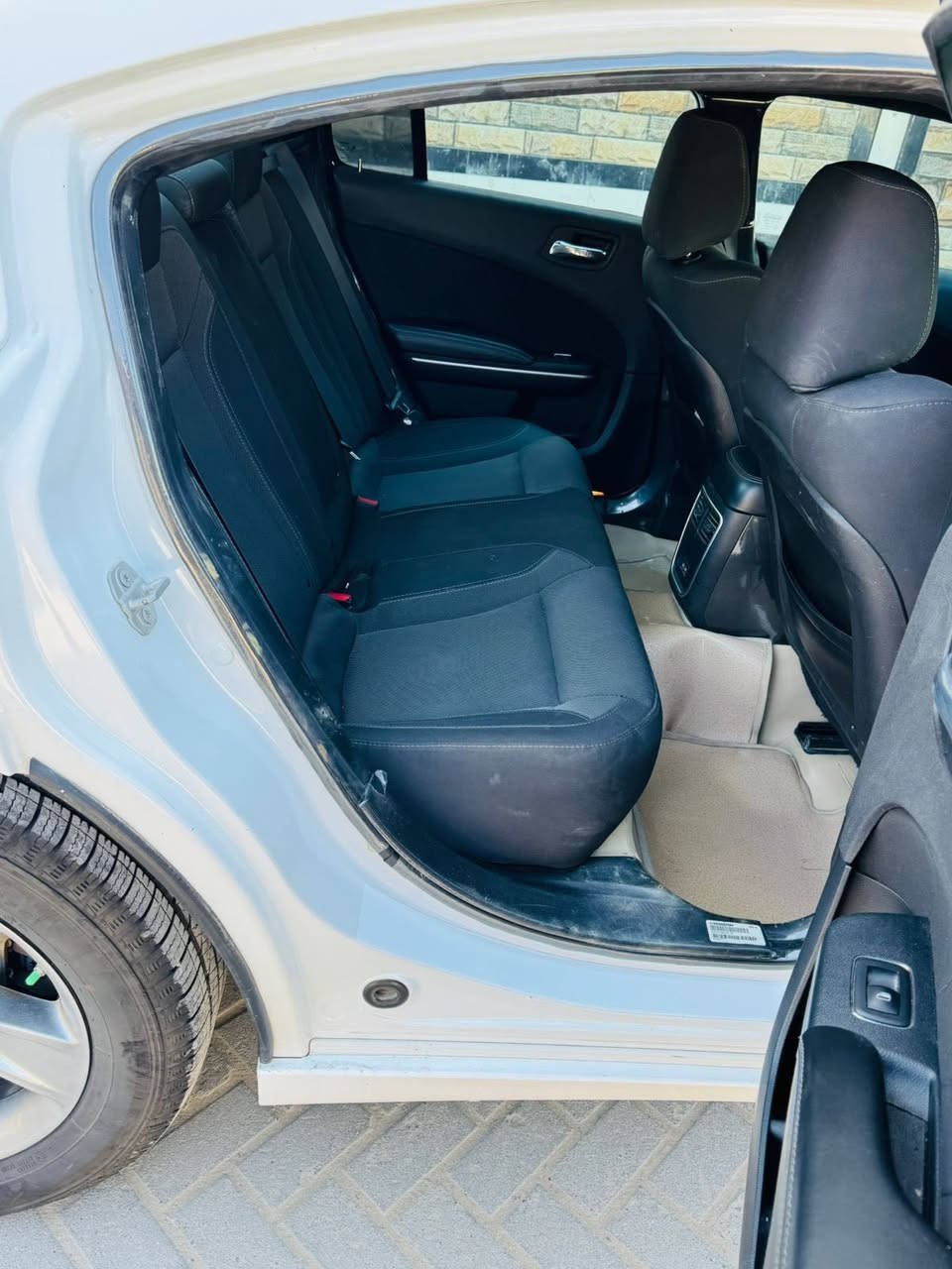 السلام عليكم جارجر 2019 اصل رقم بغداد 
حادث  جاملغ خلفي معمر ايسر وبيهه باب مبدل كير مكينه اكسل تخم تاير كله جديد
مكان السيارة بغداد مدينة الصدر *********** احمد
