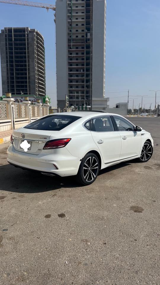 MG6 trophy  2023 وارد خليجي
السيارة اعلى فئة فول مواصفات
ركز مو (mg5 او  mg gt ) هاي mg6 أعلى منهن

استلام2023
رقم بغداد
 مكينة ١٥٠٠ تيربو✅️
سلايد روف
كامرة دوارة
حساسات ✅️
زنون كامل  داينمك✅️
تبريد قطعتين
كشنات كهرباء جلد
حساس اطارات
كشافات✅️
تحكمات كاملة
بصمة 
ويل ١٨  تايرات برجستون ✅️✅️
السيارة ماشية 97 الف كيلو متر
بدون حادث او اي شي ثاني
السيارة داخل ضمان الوكالة
عليه ادامة (  دهن بريك، تتظيف تيربو، المي مالته مبدل ، فيول بمب جديد داخل الظمان،بلكات جديدة) 
تاخذ السيارة مكفولة كلشي مابيه  شرط 
معروفة مواصفات الفول 
للاستفسار عن السعر
***********

السعر  
125   وبيه مجال
