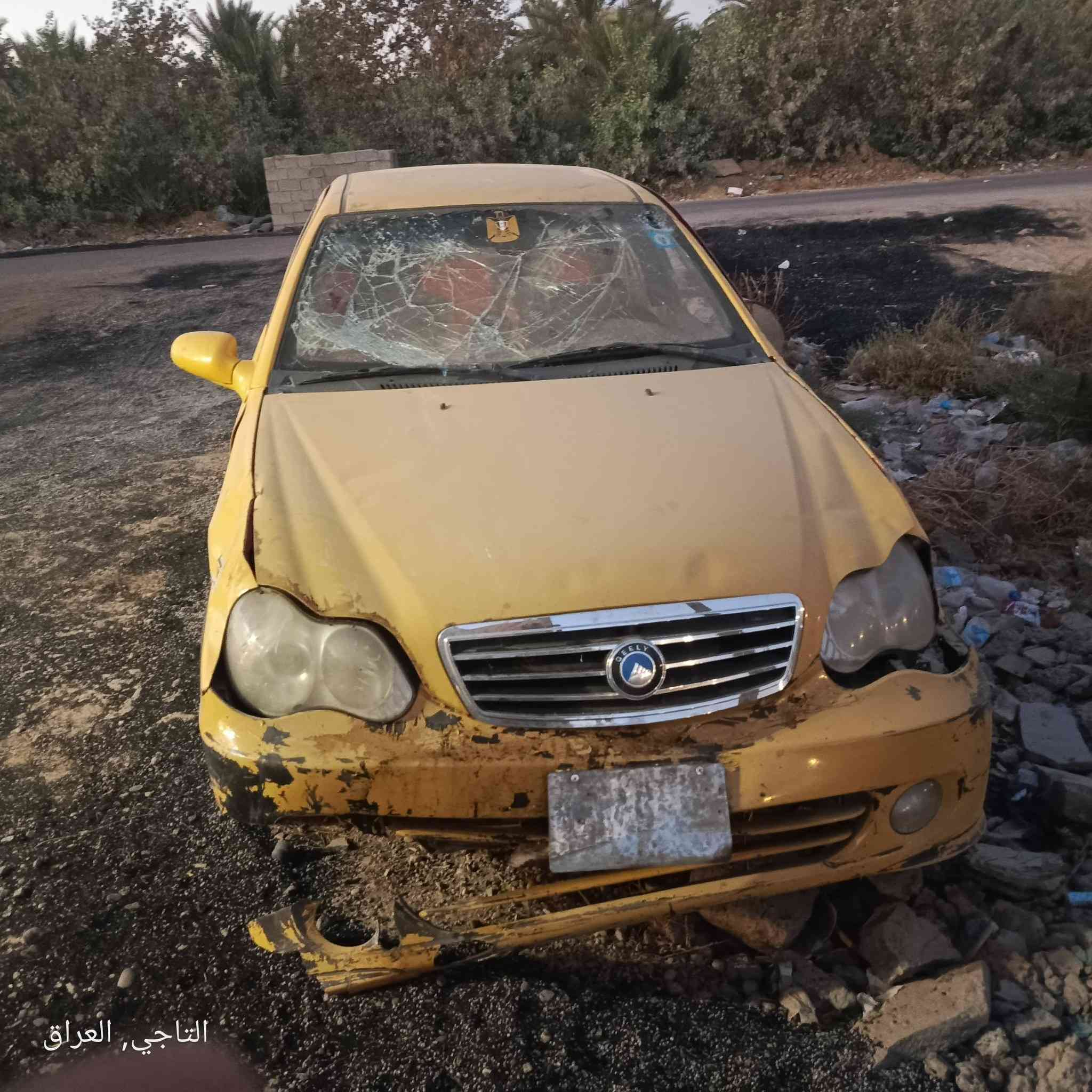 السلم عليكم 
سيارة جلي ck موديل 2013 
السياره مسوي حادث بيه أو ابيع شوف عينك 
السياره بيه كير او محرك كورله  كير اوتماتيك 
السياره الرقم الجديد رقمه ميسان مشروع وطني السياره بسمي  رايدها اب 11 ورقه  المكان بغداد تاجي الشط رقم ***********
