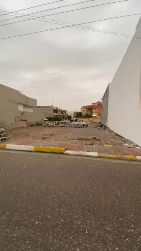 ‏‎#عقار ) للبيع طابو ملك صرف باسم شخص واحد

#العنوان كركوك ساحة الاحتفالات

#مساحة ٣٠٠م واجهة 15

#السعر مناسب جدا
يمكن للبيع بالمناصفة 

العقار حصرًا لدى مكتبنا
بأمكانكم عرض عقارتكم لدينا سواءً كانت بيع أو ايجار
للاستفسار الاتصال 
***********
***********
‏
مكتب المميز للعقارات 
والمقاولات العامة 
كركوك حي عدن سايدين مدينة العاب مقابل ثانوينة النجاح الاهلية قرب جامع تحسين
