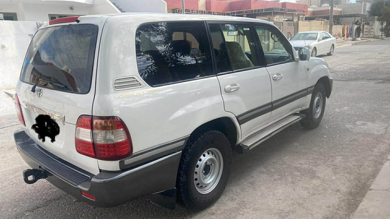 مۆنیكا بۆ فرۆشتن بێڕەقەمە علوج مۆدیلی 2003 فول مواسەفاتە سەغی بۆیاخی نیە گێڕو مەكینەو ئەكسل و دەبڵ ئەكسلی بەشەرت چوار تایەو ویلی ١٦ی لۆكی لە ژێرایە بێ مەسرەفە تونو تۆڵو جایزە ماشاڵڵە زۆر جوانە قەپو قوپی نیە  سعری  105 گڵا و معامەلە
***********
