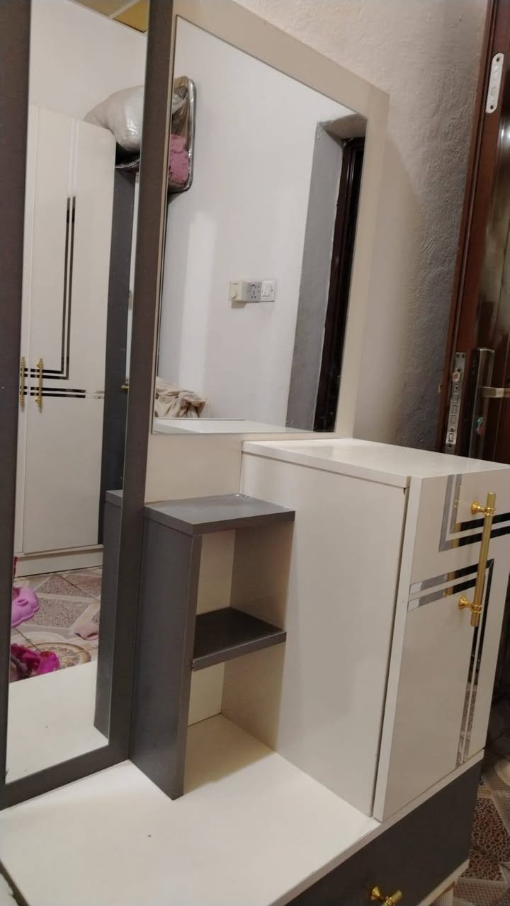 للبيع غرفه تركيه نظيفه كلش مع فرشه السعر 400الف النجف, العراق


**إذا كنت صاحب هذا الإعلان وتريد حذفه لأي سبب، رجاءا أرسل رسالة إلى الدعم الفني**