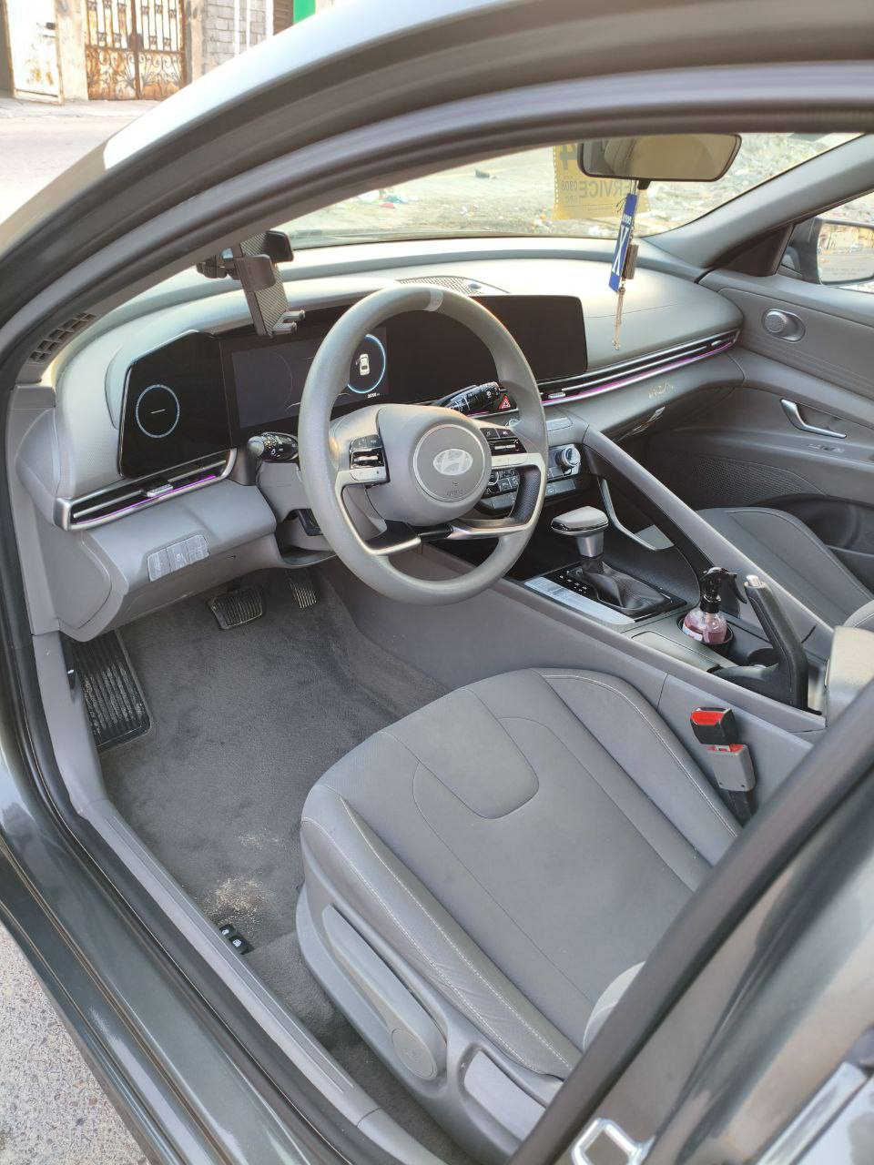 النترا دخول جديد ستوا رقمته حره بسمي وارد امريكي *********** ضربته جاملق وبنيد ومبدلات مال تفصيخ نفس لون  لا يرباك طاك ولا دواخل دواخل الون رصاصي سياره فول ما عده فتحه  رادارات  اشاير ترحيب شاشه منتصله دجتل ماشيه 26الف حقيقي سياره بعدهي زيرو لون مميز زيتوني صدفي يخبل لونه سياره كلش هواي بيه موصفات بصمه تشغيل تشغيل على بئعد تحول ثاني يوم بسمك مكان البصره وشراي ينتصل ويدلل الزبير, البصرة
