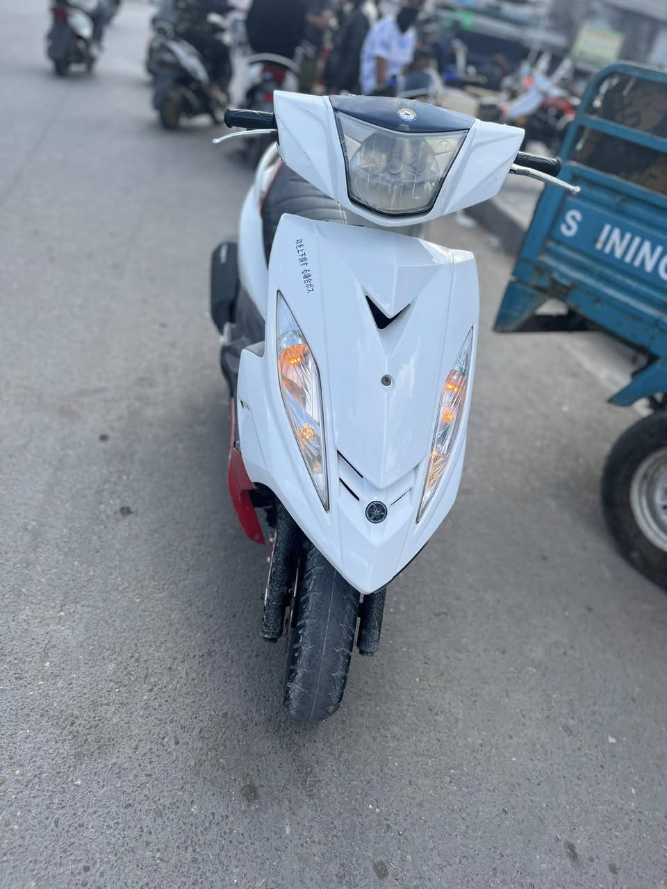 سلام عليكم دراجه جي تي ار دراجه حلوه لدراجه ما بيهة اي نقوصات بس لحاضن لداخلي طاك مكينه ما مفتوحه لا نضوح لا تبخير السعر 800وبيهة مجال حك لجيه العنوان بغداد مدينه لصدر لستفسار ‭٠٧٧١ ٤٢٧ ٨٨٧٣‬
