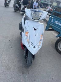 دراجه جي تي ار دراجه حلوه لدراجه ما بيهة اي نقوصات بس لحاضن لداخلي طاك...