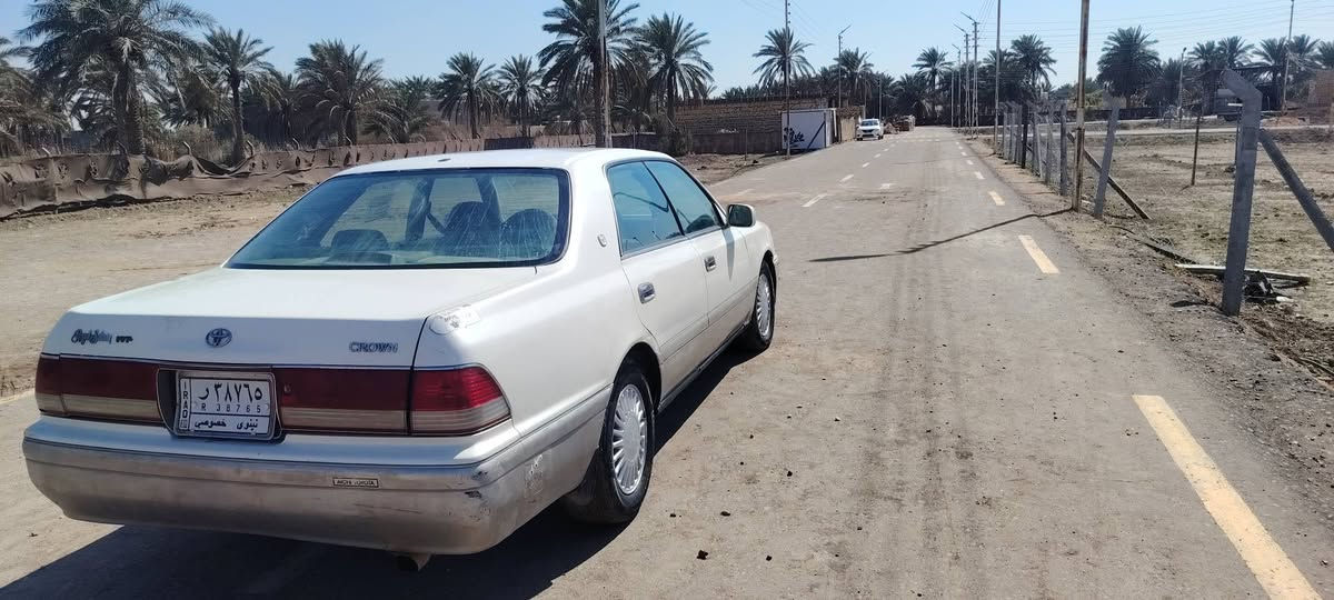 عندي سياره راس ثور للبيع لسعر 75 الميكان حله نادر ثالث رقم ***********
