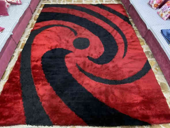 سجاده الحمره قياسها 3x4 سعرها 125
سجادة الصفره قياسها4x5 سعرها 250
*********** كربلاء
