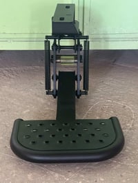 للبيع دوسه (درج ) بدي خلفيه ترهم لجميع الهايلوكس عالي وناصيه اصليه مال...