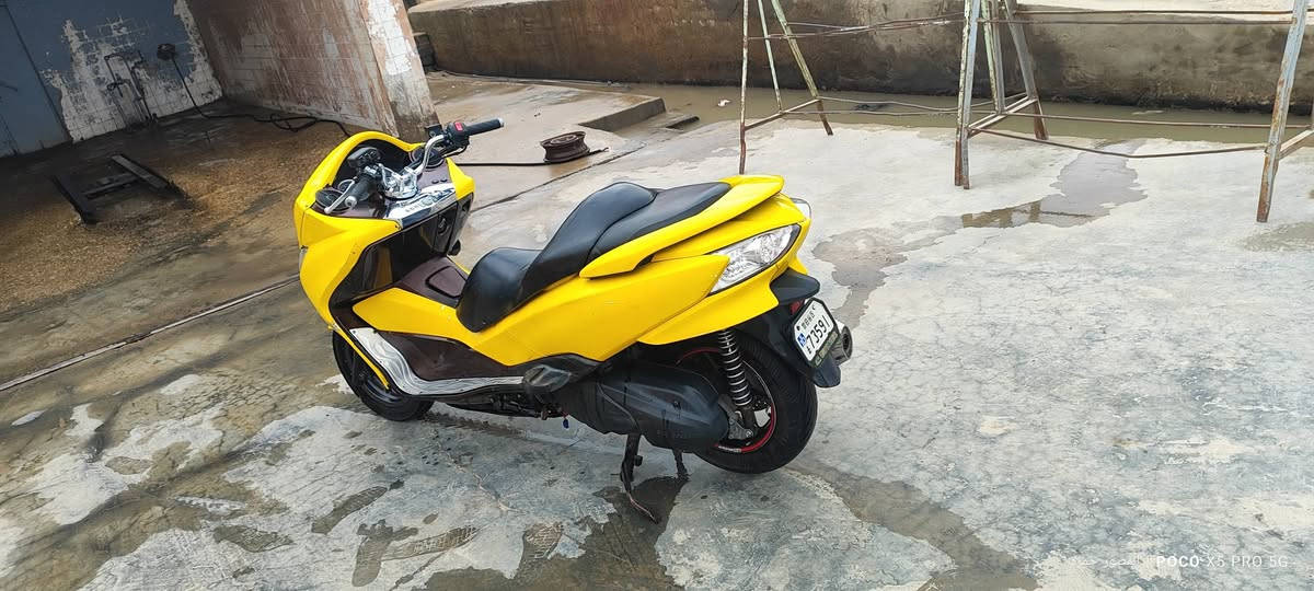 السلام عليكم دراجه فورزه 010للبيع
دراجه حلوه خير من الله S7 اربع تحويلات نضام سبورت دراجه كما موضح بصور كفراتها ٦٠ ٪ مكان الدراجه واسط صويره *********** للاستفسار اكثر اتصل أو خاص
