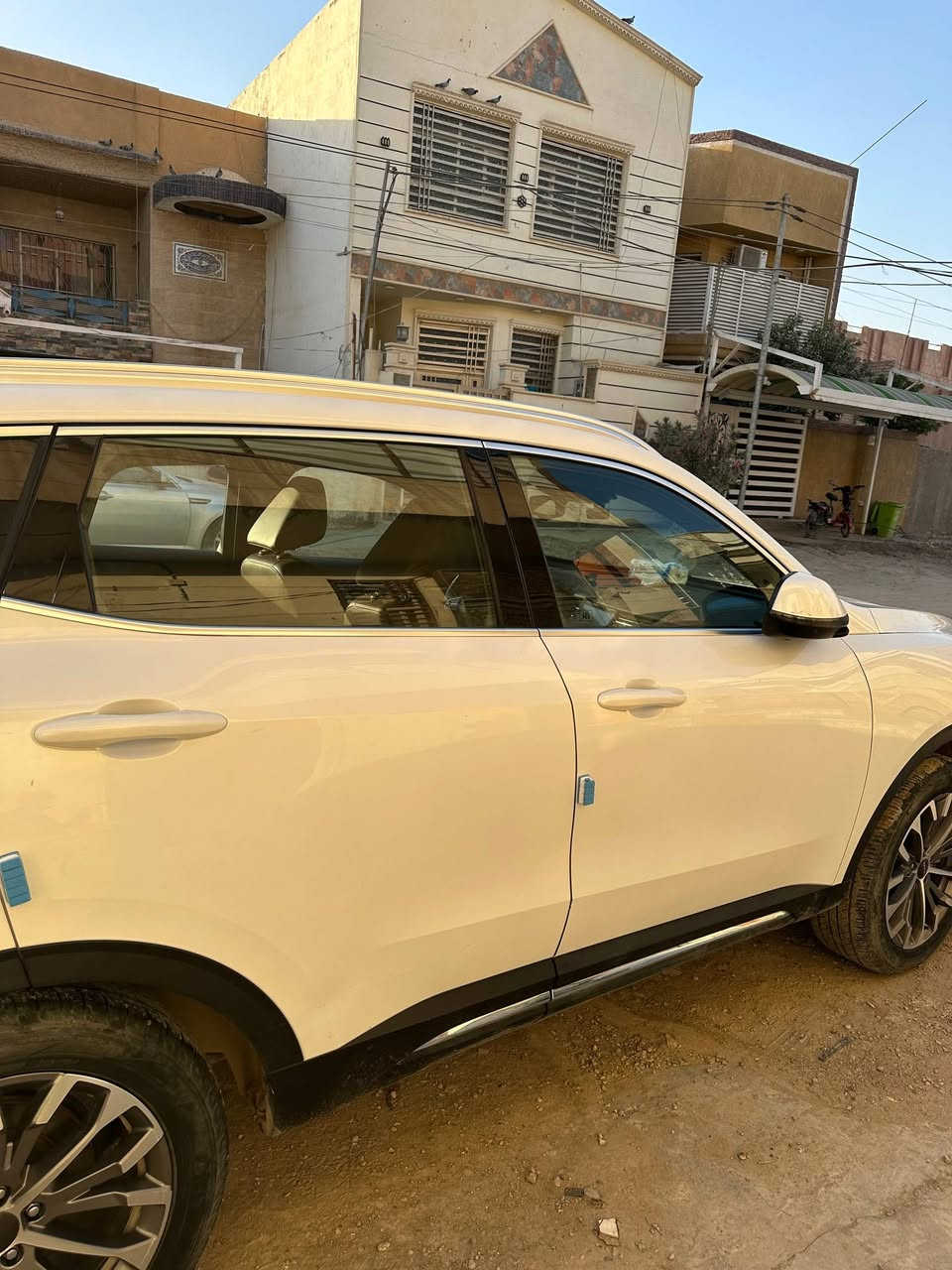 Haval H6 2019
بغداد / إنكليزي  
فول مواصفات / أعلى فئة

محرك 2000 GDiT تيربو  
ممشى 68 الف كيلو متر 

مواصفات كاملة:  
بانوراما — جلد جوزي — مقاعد كهربائي ذاكرة + تدفئة — كامرات 360 — حساسات أمامي وخلفي — نقطة عمياء — بصمة ودخول ذكي — شاشة كبيرة — كروز كنترول — ستيرن حراري — وضعيات قيادة

السعر: 135 ورقة


**إذا كنت صاحب هذا الإعلان وتريد حذفه لأي سبب، رجاءا أرسل رسالة إلى الدعم الفني**