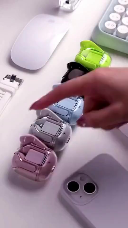 💥 الايربود الأكثر مبيعا سماعات Ultrapods Max
المميزات : 💥بسعر  5.000  الف دينار فقط
______
- مقاومة للماء ip4
- شاشة ديجتال  رقمية LED
- دقة صوت عالي الجودة 
- عازلة للضوضاء 
- مسافة الاتصال: 15 - 20 متر
- خاصية التحكم عن طريق اللمس 
- نوع الكيبل : Type C
- غلاف شفاف ذات تصميم انيق
- شحن لمدة طويلة
........
🚕متوفر توصيل لجميع المحافظات🚕

أوقات العمل يوميا: من الساعة 3:00 - 12:00
......
👍يتوفر لدينا العديد من الماركات وبأنسب الاسعار👍
🎁لمزيد من المعلومات راسل صفحة مكتب رعد البيار🎁
......
رمادي شارع التجنيد 🚦🚥🚦 خلف مستشفى الصفوة
قرب تقاطع الصياغ او قرب جامع الحاج كسار
☎️***********☎️
☎️***********☎️
