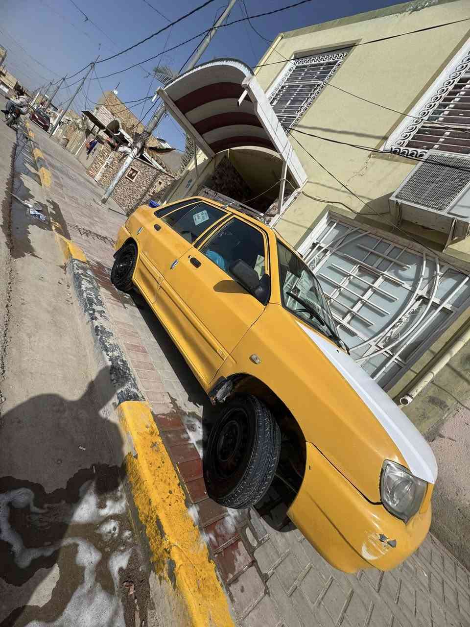 السلام عليكم سيبا دمعه 2013 سياره نضيفه شوفت العين صورهة نفس الوقت ماعايزهة كلشي غير حداديه وبعد بيهة مامنتهيه كلش كير مكينه برايد شرط تخم تاير سنويه 2030 رقم بغداد مصفره هيئه وغرامات سياره نضيفه كفيلك الله كبل لشارع سعرهة 30 وبيهة مجال قليل /لل استفسار ***********
