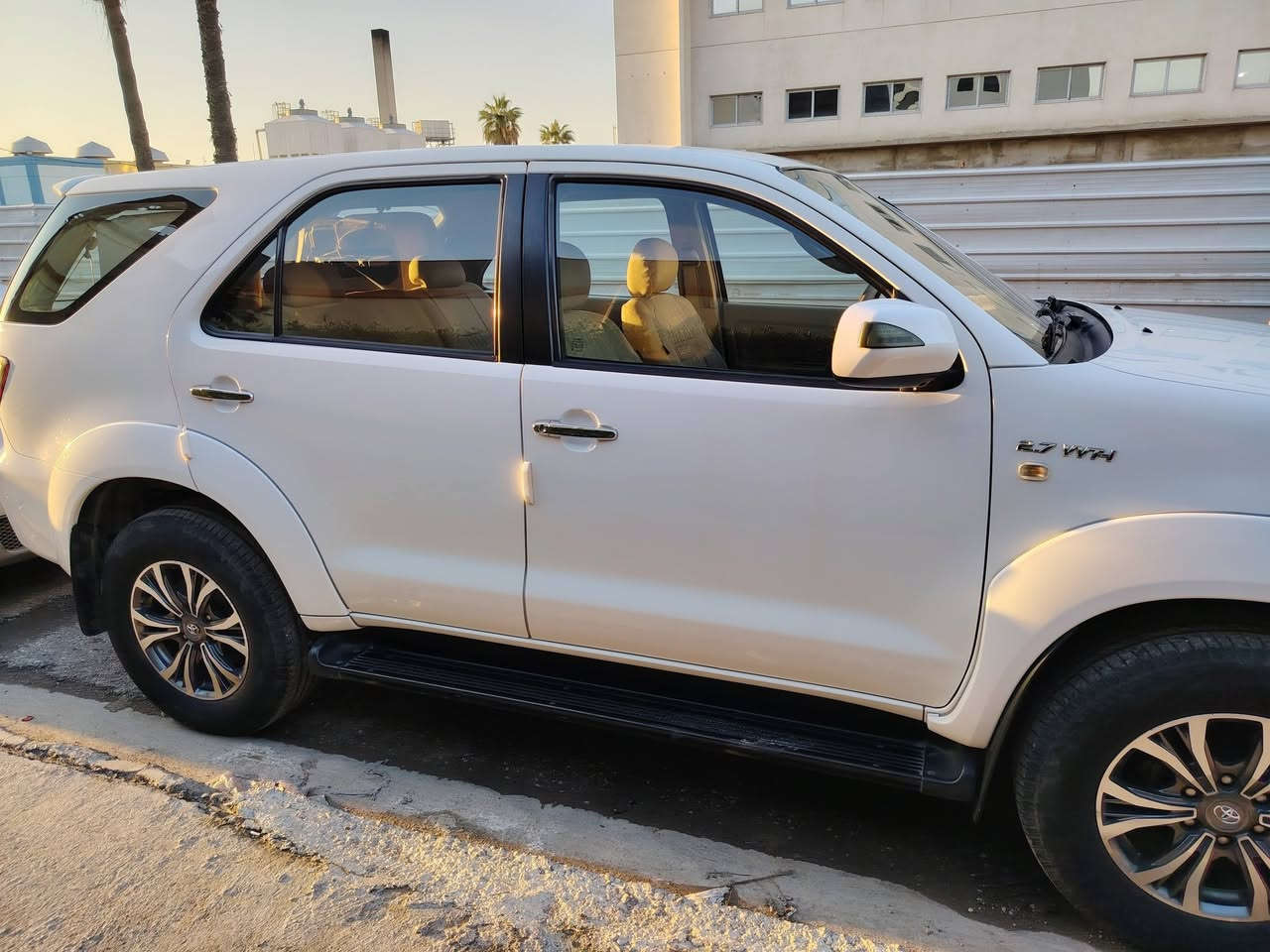 السلام عليكم فور جنر ٢٠٠٩ كلين وضع شركه رقم أربيل انكليزي هزه سنويه جديد شرط تحويل السعر ١٥٠ الاتصال ***********
