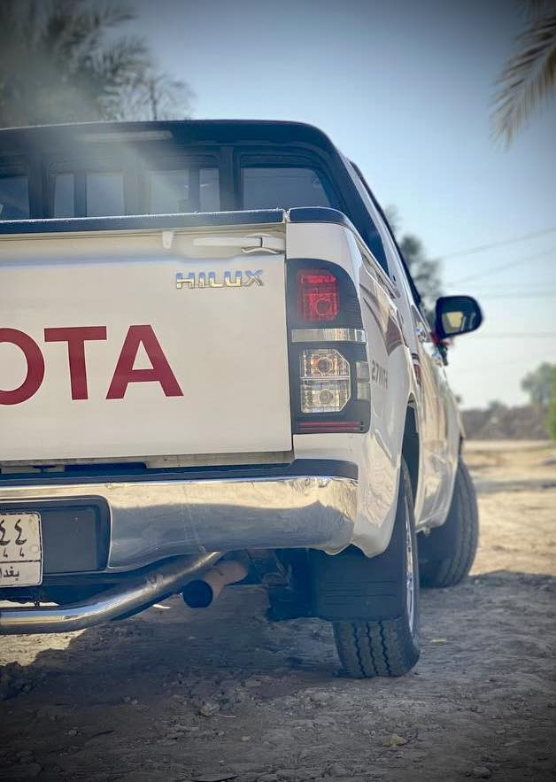 السلام عليكم …
للبيع والمراوس توتوتا هايلوكس موديل 2014 اوتماتيك رقم بغداد شاصي 12 السياره جديده ومكفوله من كلشي عدا شبرين صبغ موضحات في الصوره مشايه 247 الف للستفسار الاتصال ع الرقم ***********
