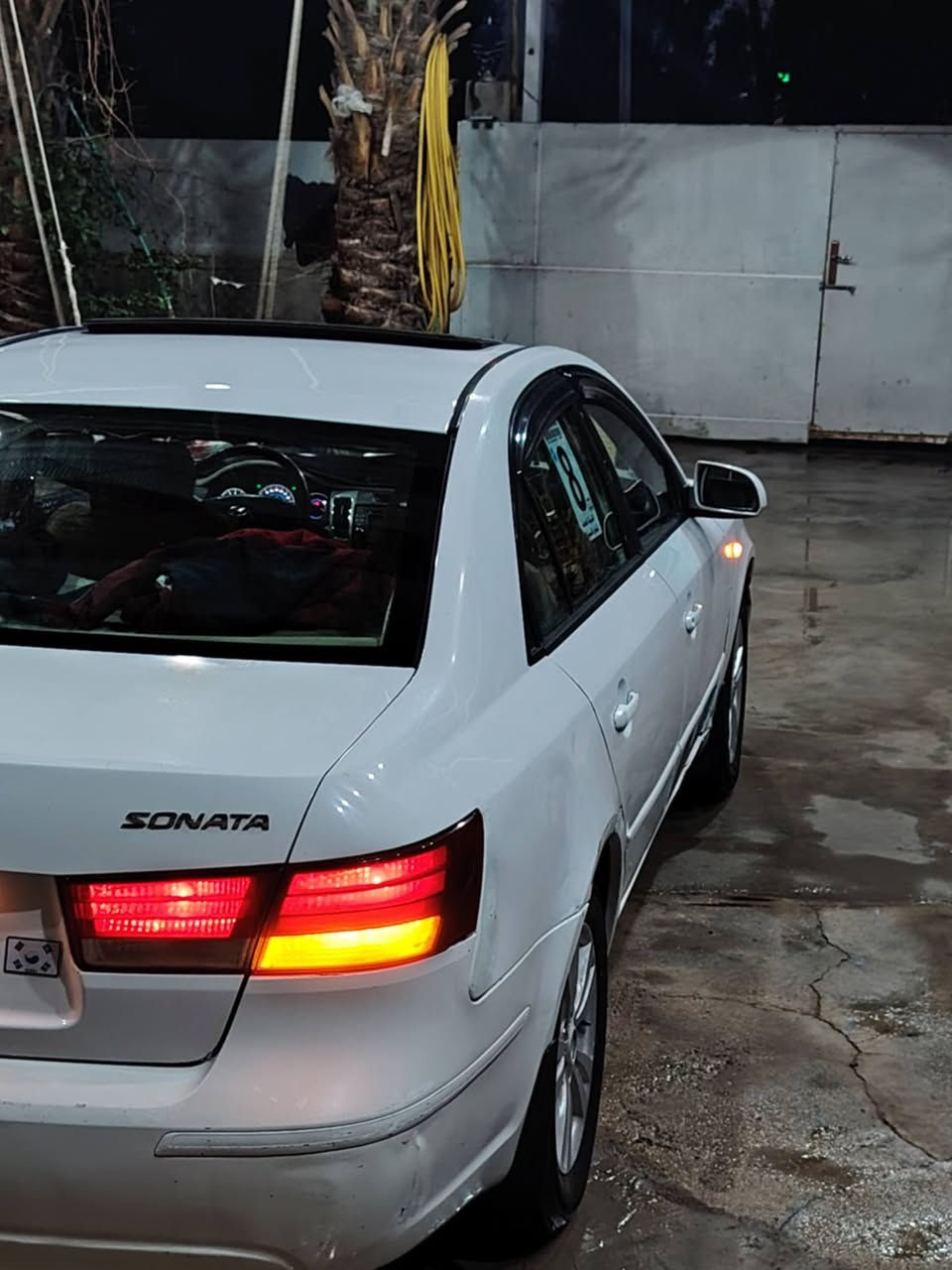 السلام عليكم اخوان 
السياره أدوات أدوات 
  سوناتا 2010
السياره مكفوله من الكص 
 فول مواصفات مكينه كير حدايه خير من الله سعره مناسب ب55 ورقه سعر كصة  بس أني عندي ضرف ومحتاج 
مكان السياره نجف 
رقم الهاتف/***********
