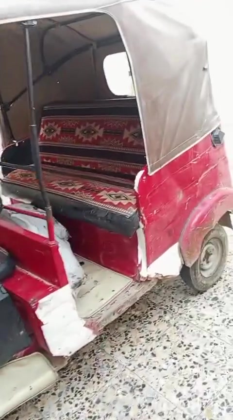 السعر 2100بيها مجال 
 ***********
