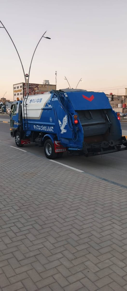 كابسه نفايات البيع رقم بصره مكينه 6عادي  كبسه موس مكان بصره موديل 2016 سياره جاهزه ***********
