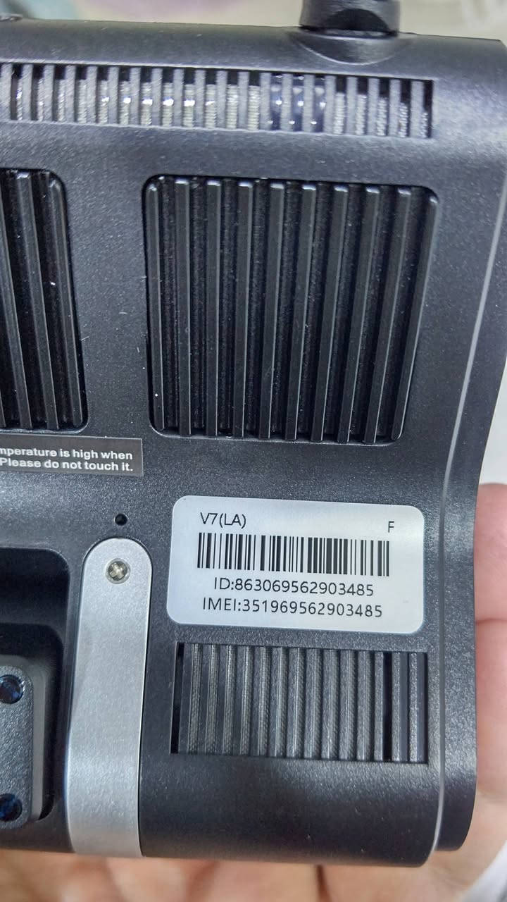 كامرا داش كام ماركة عملاقه مع هديه كيبل توصيل ضد الماء 12 متر وتحويله سعرها بالواقع 270 الف معروضة ب150 الف قطعه وحده باقيه


**إذا كنت صاحب هذا الإعلان وتريد حذفه لأي سبب، رجاءا أرسل رسالة إلى الدعم الفني**