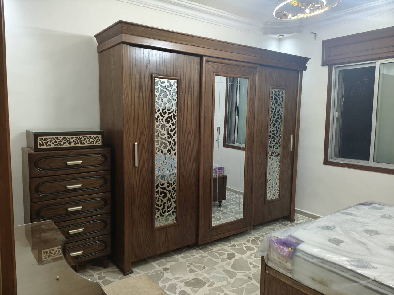 السلام عليكم
مفروشات سراج
غرف نوم جديده
عنوان حلب ميسلون
يوجد طاوله تلفزيون مستعمله
رقم الهاتف للتواصل 
0993965793


**إذا كنت صاحب هذا الإعلان وتريد حذفه لأي سبب، رجاءا أرسل رسالة إلى الدعم الفني**