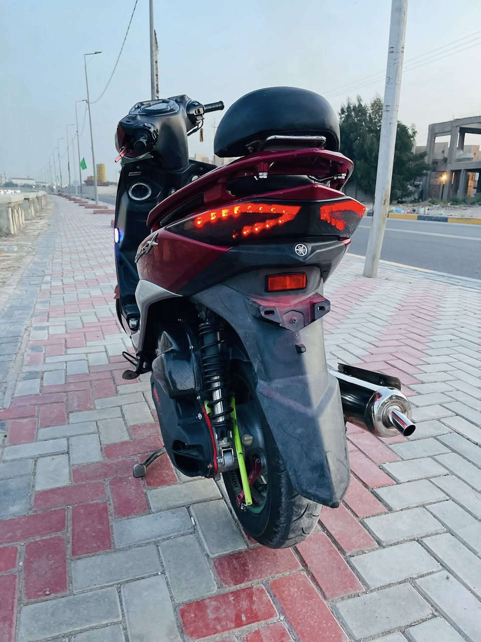 سلام عليكم سكنس لد 
دراجة كفالة عامة مكينة برغي مامطخوخ عليهة 
امفولة بمعنة الكلمة
بيهة تزويد 
1_ كلجات wf مديل 19مطابق 
2_هاوزن كرزي اصلي 
3_قطرت دهن مامطروقة كرزية
4_بكلايت كوسو اصلي
5_المازدة الامامية NCY اصلية
6_يدات ابريك كرزي GIMS
7_ملقط امامي كرزي NCY 
8_فلتر شوتة رياضي GAŞİL
9_شوتة كاربون الياف حقيقي 
10_قبق اكلجات تكوسو اصلي 
11_قبق افلاوين RBM اصلي
12_تجوة اقلي
13_صوندات مال شوتة ومال اكسل KOSO 
‏14_براغي رياضية متروسة كلة اصلي
15_صالنصة بوري عدل وزة وجعرة اصلية مو تجارية
16_تايرات جلاتين نقشة مسح اصليات
17_شفت امامي 7الوان اصلي
مكان بغداد الزعفرانية 
اليحب يتفضل خاص او واتساب ***********
السعر 19ورقة وبيهة مجال ☘️
