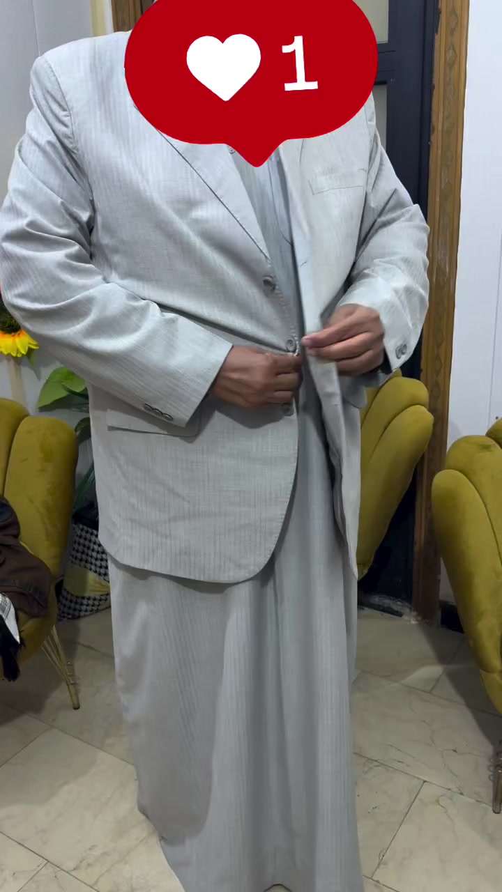 وتستمر النجاحات مع العم الغالي الي اطلقت عليه المراجع المثالي لألتزامه ومتابعته ونجاحه في أستعادته صحته من النوم براحة وأختفاء ألم المفاصل بحيث على حد تعبيره دكتورة اني جنت يومية أبلع مسكن الالم قبل لاأنام وهسة نسيت هذا الالم 
وهنا يكلي يعمي المفروض الي يراجعج يحضر ملابس جديدة لان ملابسي كله صارت كبار علية وكون ابدلهن وأني بدوري أبلغه ان شاءالله تلبسهم بصحة وعافية 
د.دعاء الطالقاني تخصص دقيق تغذية علاجية وسريرية شارع الاسكان -أشتراكي للحجز ***********
