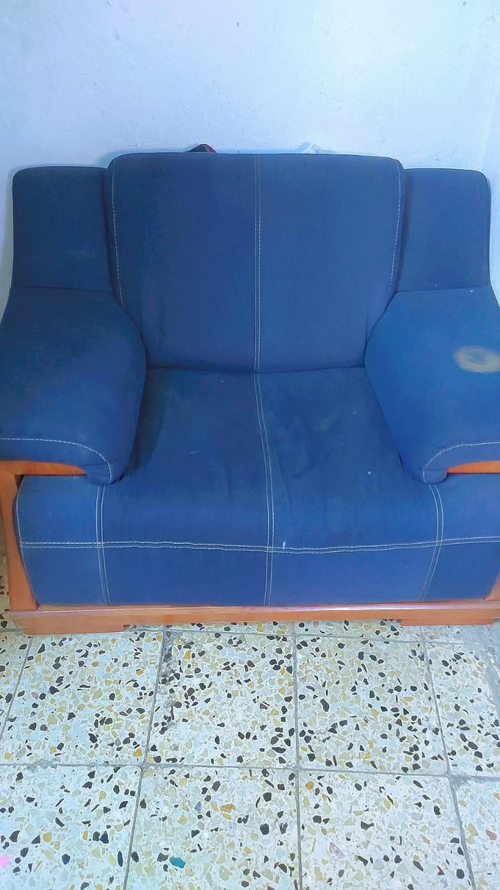 تخم سبع مقاعد اي كسر او ضرر مابي
سعره 150وبي محال بسيط
كعدته كلش مريحه والتخم ثخم شويه
يرادله بس غسل لو تلبيسات
مكانه بغداد الحريه الثانيه


**إذا كنت صاحب هذا الإعلان وتريد حذفه لأي سبب، رجاءا أرسل رسالة إلى الدعم الفني**