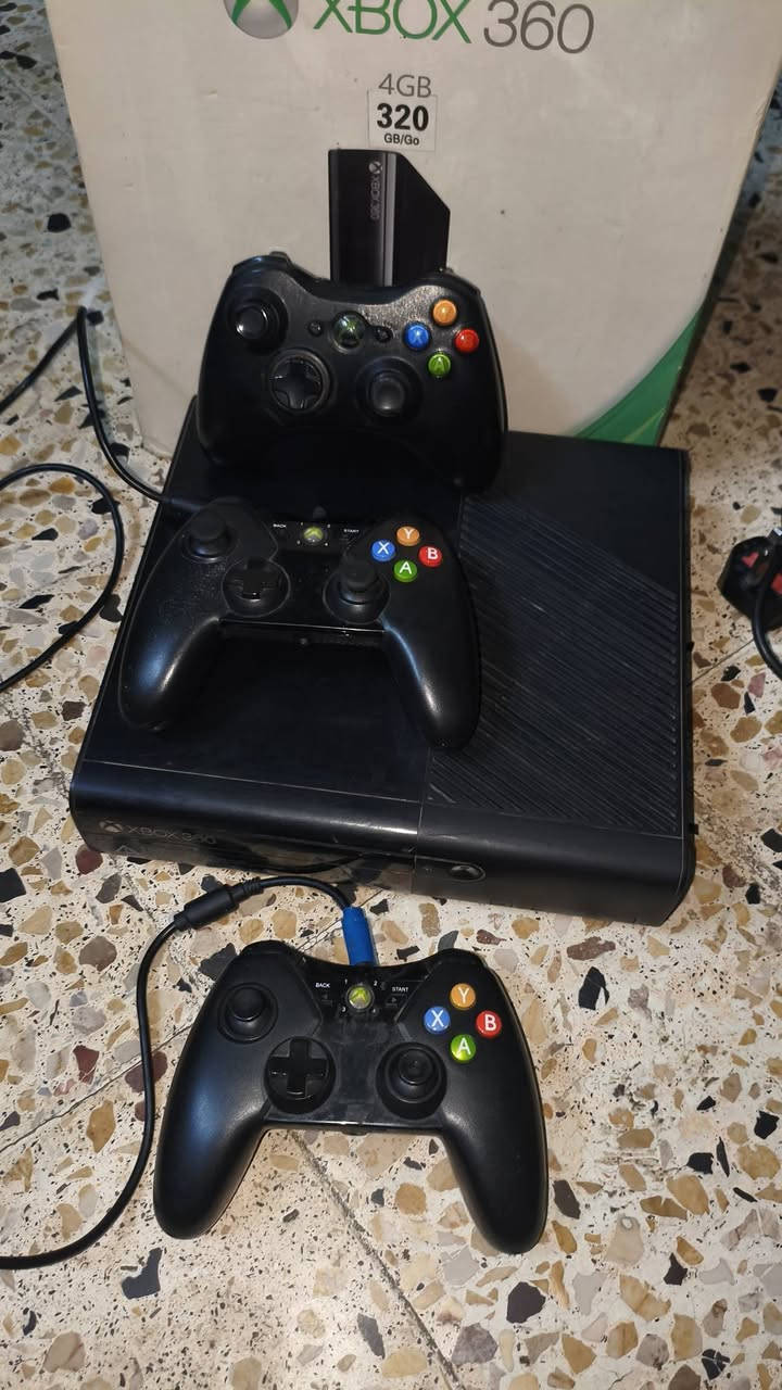 اكس بوكس 360سوبر سلم مهكر  مع كارتون وكتاب التعليمات نضيف استعمال قليل بي 3يدات وحده اصليه شغاله والثانيه شغاله ولخ فحم بي فوك 20 لعبه 
اساسن كريت 
بولي 
بلاك اوبس 1
بلاك اوبس 2
مودرن وارفر 2
كراش
فيفا 18
فيفا19
فيفا شوارع
GTA5
ليكو
مارتن كومبات سكوبيان
بيس18
بيس21
توم رايدر 
مصارعه
ماين كرافت
السعر (110)بي مجال


**إذا كنت صاحب هذا الإعلان وتريد حذفه لأي سبب، رجاءا أرسل رسالة إلى الدعم الفني**