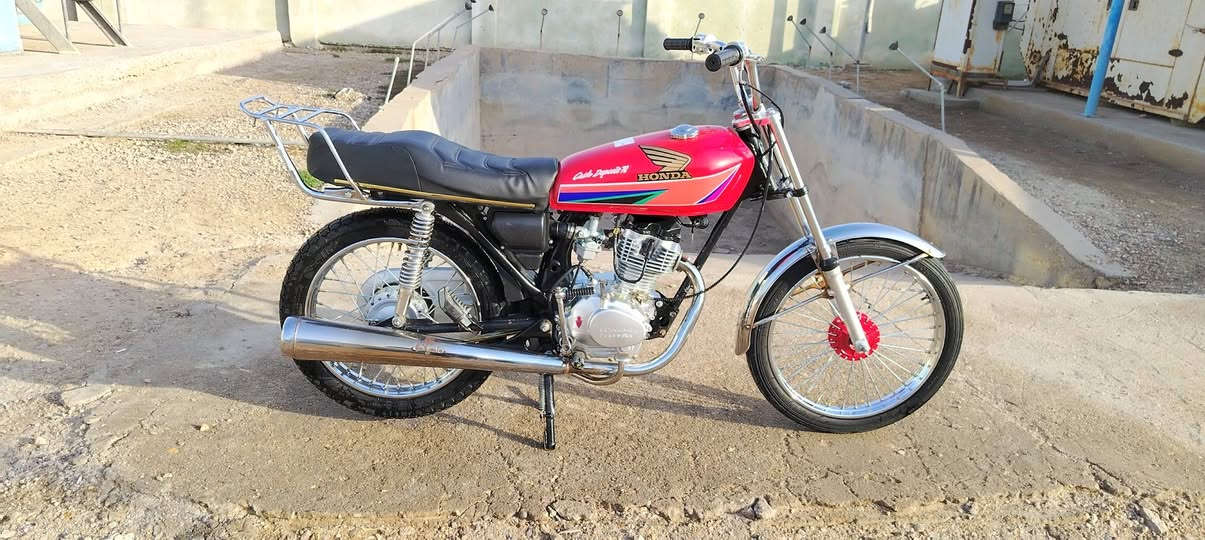 للبيع تعمير جديد اوراق سكنر مكينه سيجي نامه دراجة مكفوله م//صدر المجر ***********
