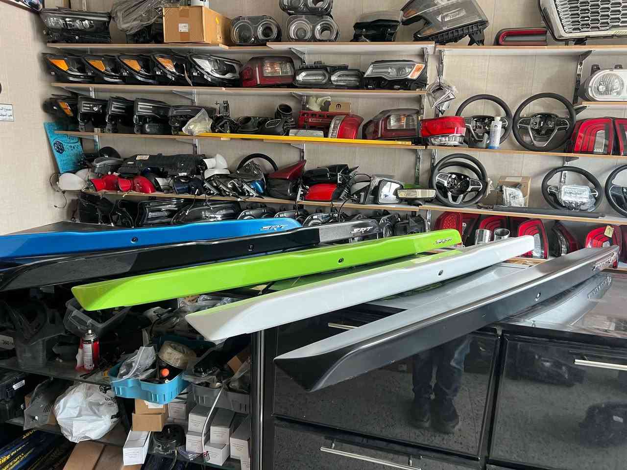 العالميه لقطع الغيار الأمريكية الأصلية
📌 خبرة وتخصص في سيارات جيب ودودج، نوفر لك كل ما تحتاجه بجودة تضمن راحة بالك!
🔧 متوفر لدينا:
• جيب جراند شيروكي – الشكل القديم والجديد
• دودج دورانكو – كافة الموديلات
💯 جودة أصلية – أسعار منافسة – خدمة موثوقة
📍 بغداد – شارع 6 
📞 ***********
