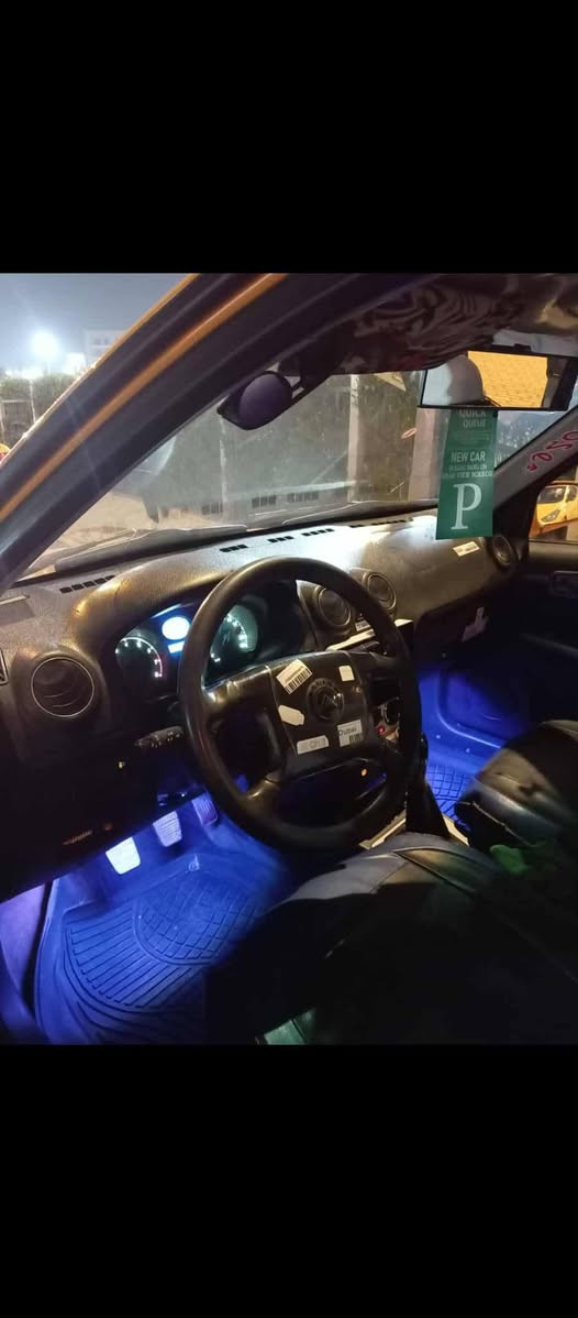 السلام عليكم 
سياره سي كي للبيع موديل 2013
محركه جديده تيات جداد طخم جديد سياره نضيف اي ضرار ما بيها ماتصرف عليها كلشي 
سنوية 2026 باسمى رقم انكليزي شرط التحويل التواصل واتساب ***********
او خاص وشكر موصل, نينوى
