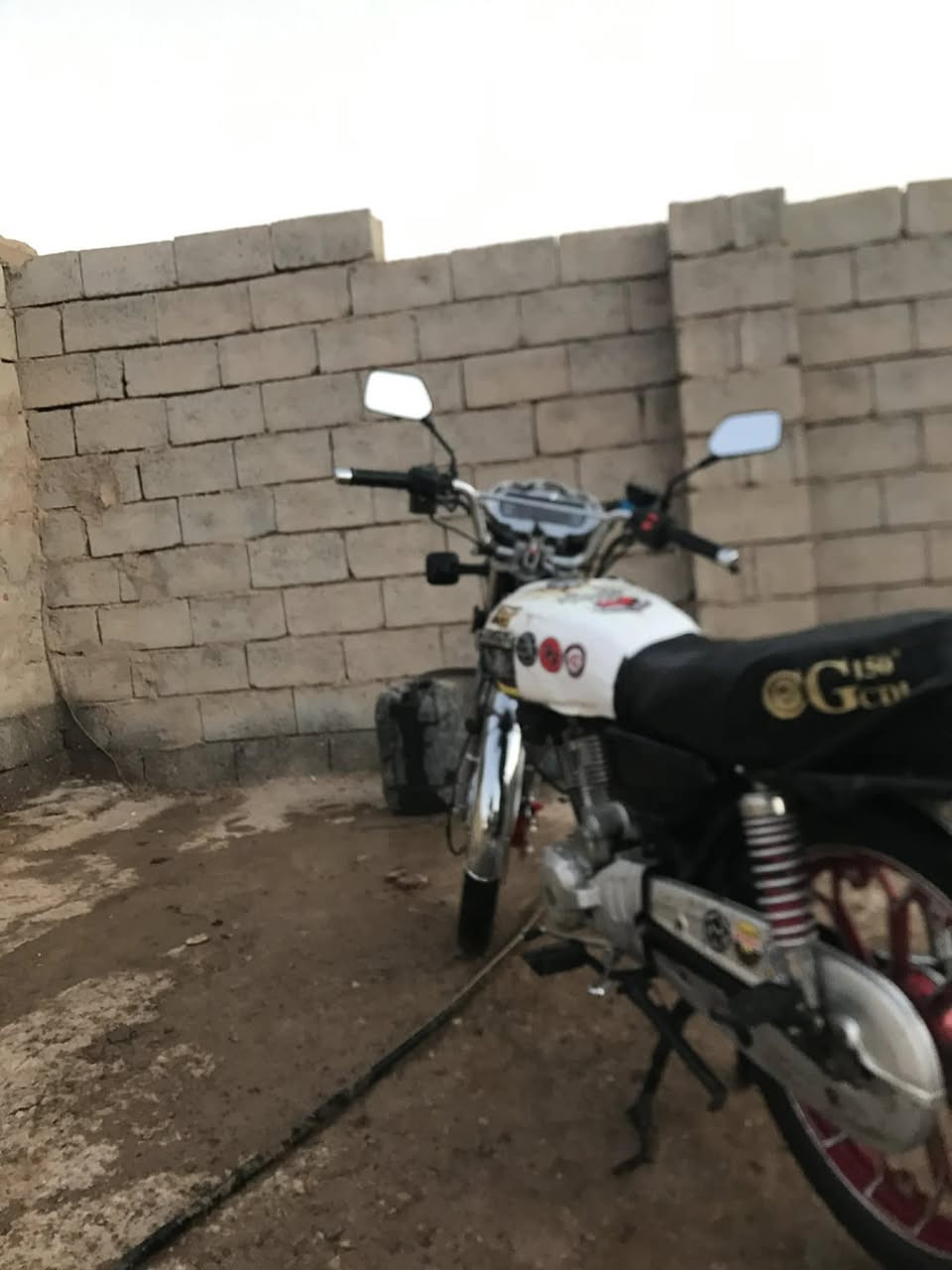 السلام عليكم 
للبيع سيفان ٢٤ باب اول محرك ٢٠٠ أوراق السعر ٥٢٥ بي مجال كهربائيات كلها شغاله سلف لايت اشاير مكان دلي عباس خاص موجود


**إذا كنت صاحب هذا الإعلان وتريد حذفه لأي سبب، رجاءا أرسل رسالة إلى الدعم الفني**