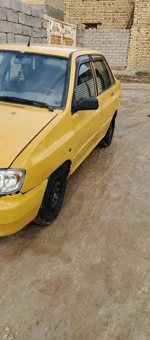 سلام عليكم سياره للبيع موديل 2012سياره حلوه خير من الله  جاهزه من كلشي لعنوان ذي قار ***********
