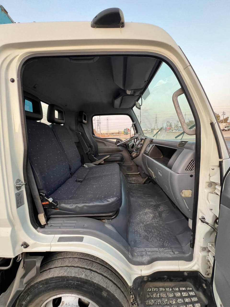 کنترالبیع کرین خمس سلات رەمپ سعب بیلادی مۆدیل2011  ***********
