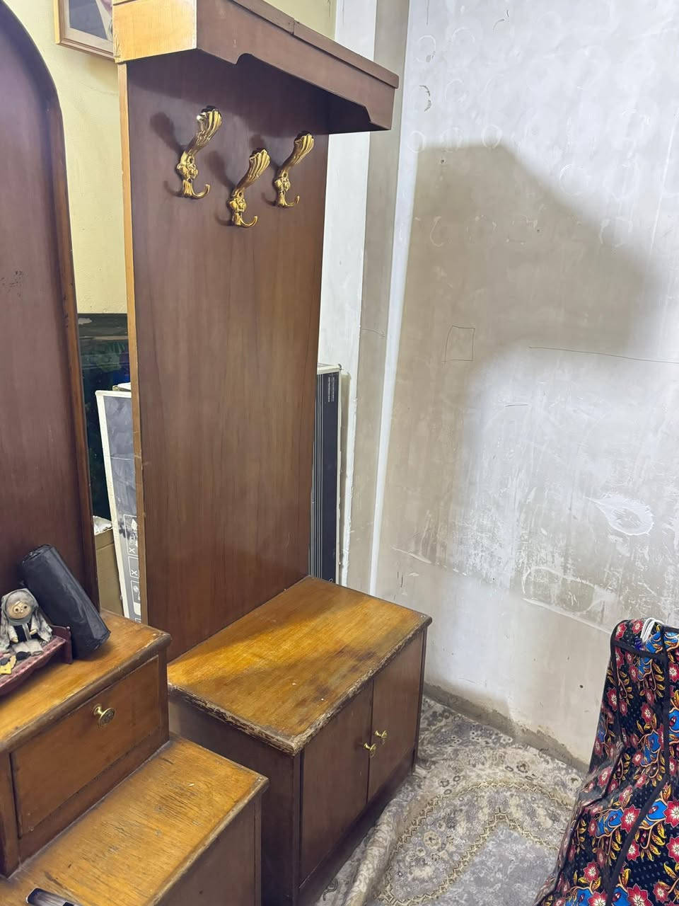 غرفة نوم صاج مالت اول حطاطة 
بيها ضربة بسيطة باب الكنتور سعرها 200


**إذا كنت صاحب هذا الإعلان وتريد حذفه لأي سبب، رجاءا أرسل رسالة إلى الدعم الفني**