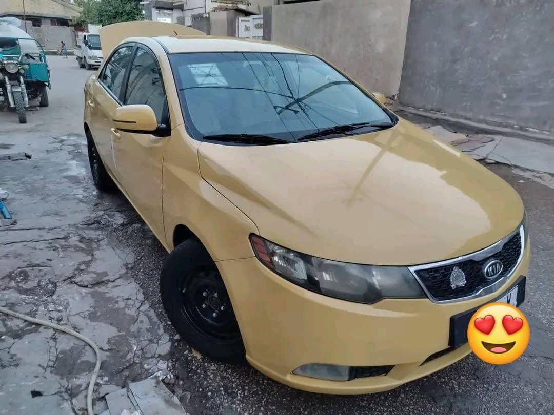 السلام عليكم 
فورتي 13 امريكي رقم بغداد انكليزي مداور ثاني يوم مشروع وطني 
هيئه وغرامات مصفره 
حادثه جاملغ امامي بدون دواخل راجع نفسه
مكينه وكير خير من الله 
تبريد تخم تاير باتري دوشمه حداديه كله جديد السعر 88 ناصريه مركز 
***********

