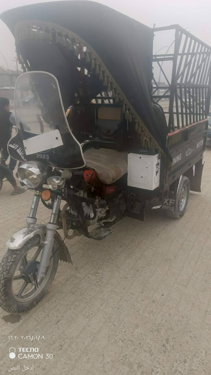 السلام عليكم..... ستوتة للبيع... 25..   فحل عالي ماعيزهة كلشي بس مكاتبة سعر.. مليون 500 وبية مجال شوية مكاني سامراء رقم تلفوني......... ***********
