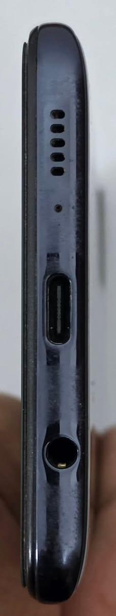 للبيع 
سامسونك كلاكسيA51
مامفتوح 
ذاكرة 128 GB
رام 6 GB
بطارية 4000 mAh
شحن سريع
كاميرات 48MP رئيسية 
12MP واسعة Ultra Wide
5MP ماكرو
5MP عزل
الكاميرا الأمامية 32mp
بصمة داخل الشاشة 
دبل سيم وميموري 

السعر ١٠٥
موصل الايسر


**إذا كنت صاحب هذا الإعلان وتريد حذفه لأي سبب، رجاءا أرسل رسالة إلى الدعم الفني**