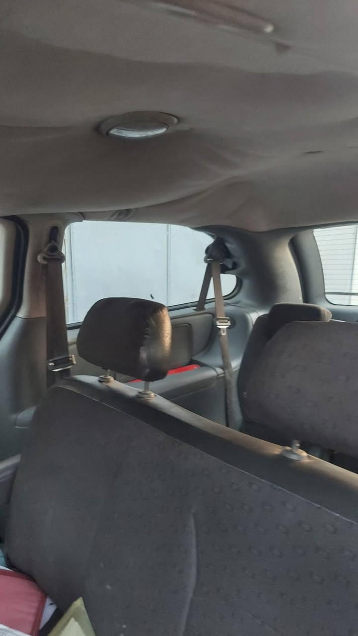 السلام عليكم
دوج كرفان 2006 رقم بغداد  باسمي  تحويل ثاني يوم شاصي طويل قطعه وحده تبريد
جراد بيه البنيد والقماره كير سليم المحرك بي كازكيت

للتواصل
***********
