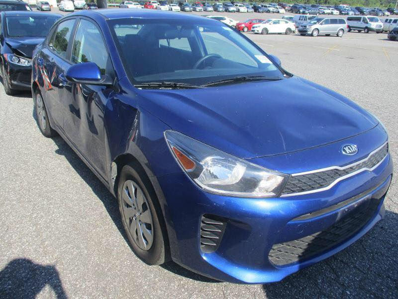 سلام عليكم كيا ريو موديل ١٨ حادث اعمال تخريب بالمريكا لا شاصي ولا ايرباك بجم كبس دواخل نضيفه صبغ احزام بيها بدون قماره الموصفات فئه S
تحكم ستيرن مانع انزلاغ كامره دواره انضمه قياده عادي وسبورت اوتو منافث شحن كروس مثبت سرعه كير محرك برغي ممفتوح بيهن باتري جديد صدر جديد السعر ١٠٣ وبيها مجال رقم العاتف *********** السياره شماليه باسمي
