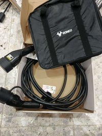 شاحن سيارة سلكي • اكسسوار سيارة • قابل تفاوض