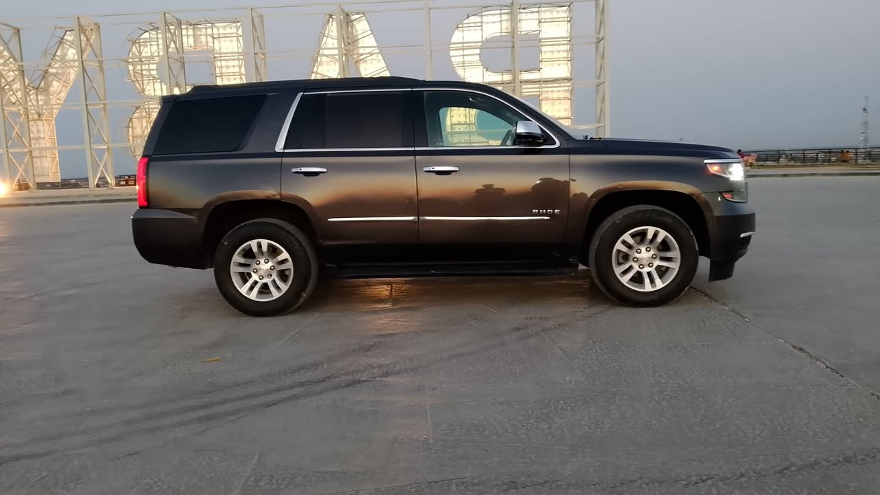 السلام عليكم
للبيع تاهو موديل 2018 رقم بغداد بسمي السيارة جديده معنى الكلمة 
العنوان حلة مركز المدينة قرب مجسر نادر 
***********
