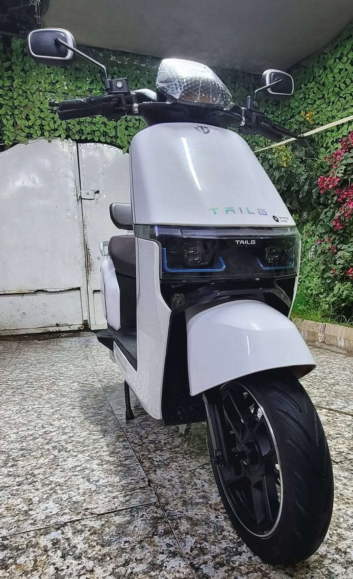 السلام عليكم..دراجه..تالج..TAILG..
دخول ..2026...ملف..2000..السرعه ..60k..عدد البطاريات ..6..جرافين..عدد التحويلات..1..2..3..R..دسك أمامي خلفي..مخرج شحن USP..نظام APS أمامي ..دراجه مكفوله من الشخط ..نايلون الوكاله بيه..شاحنه اصليه TAILG..تدعم الشحن السريع والأيقاف الذاتي عند امتلاء البطاريات..السعر (850) قفل ...مكاني بغداد الشعب قرب محكمة الشعب على الشارع العام الشراي يتصل..***********...واتساب موجود
