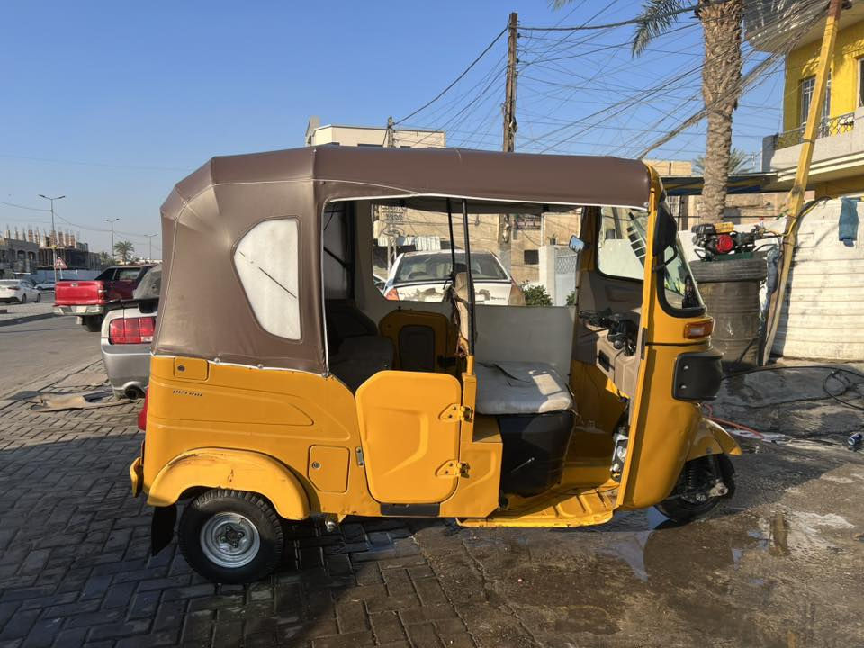 سلام عليكم تكتك موديل ٢١ تكتك نضيفه مابيهه اي نقص كبل للشارع رقم وسنويه بسمي للبيع سعر خاص خابر ودلل ***********
