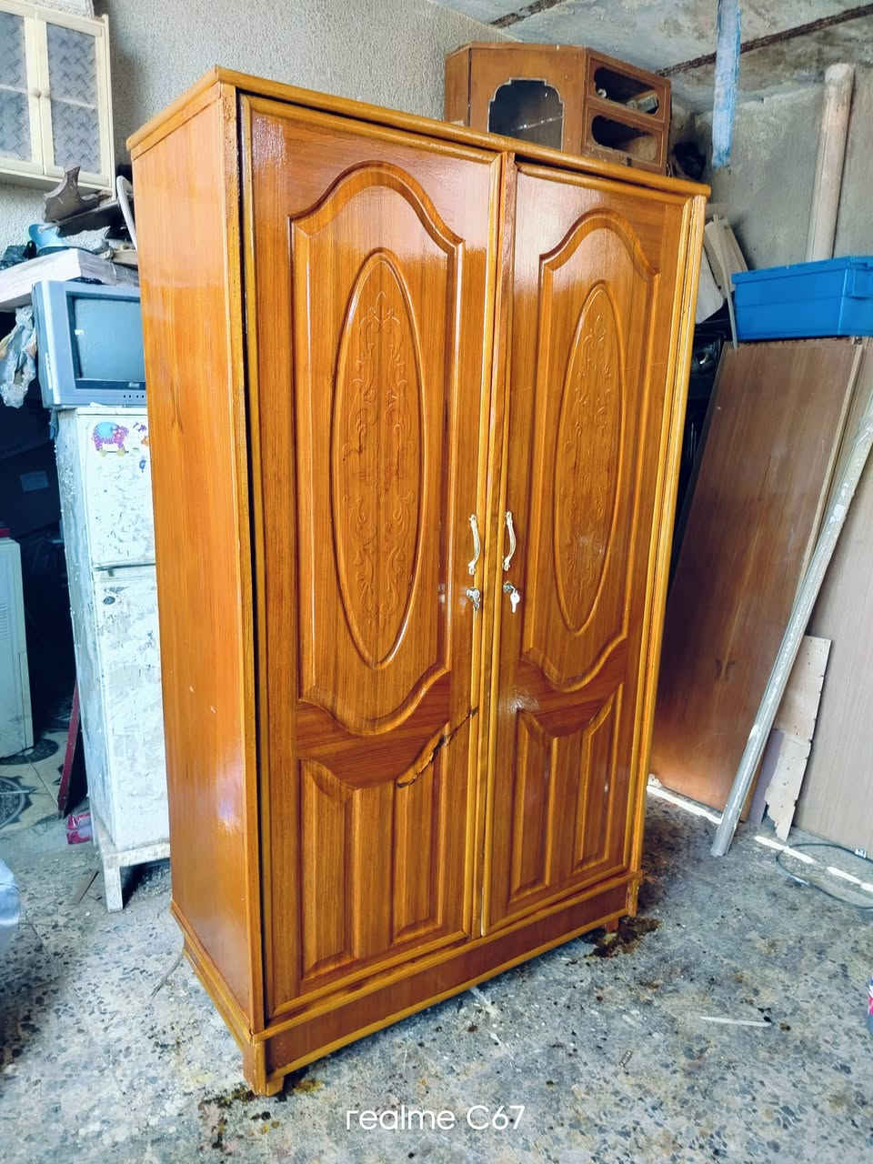 كنتور سته باب تفصال خاص ب390الف //وكنتور اثنين باب ب90الف للتواصل العماره حي النداء شارع الحسينيه فرع فرن صمون الكرار تلفون///***********
