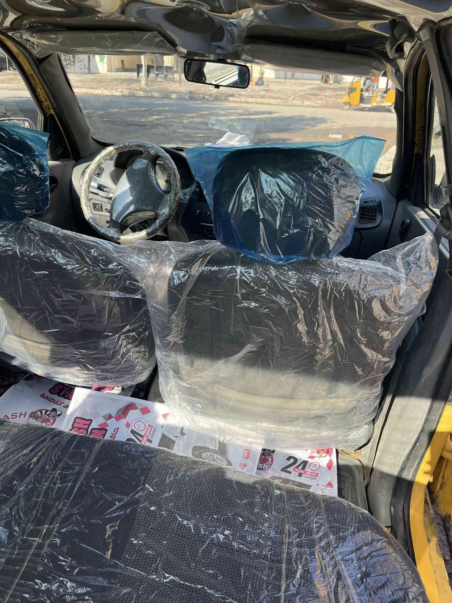 سلام عليكم سياره طيبه لبيع 2017رقم دولي سياره جاهزه كامله ضربتها موضحه بل صوره تبريد شغال تدفئه شغاله السعر 47 وبيها مجال المكان بغداد الشعب شارع صحه الرقم ***********
