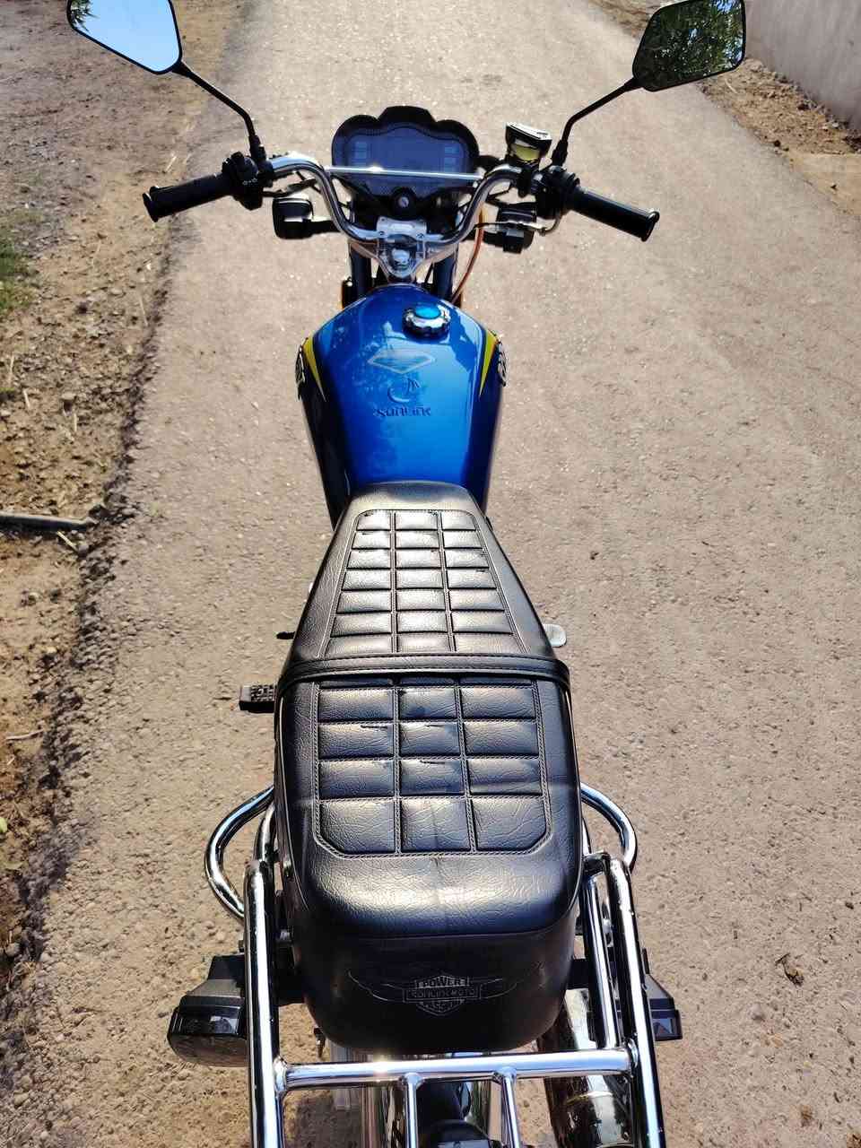 للبيع دراجة سيفان موديل ٢٥ دراجه جديدة بعده زيرو ماشية الف بعده زيرو بصمه تشغيل عن بعد محرك 200 دشبول شاشة عرض فيديو كهربائيات كله فول اوراق كارتونيه ومنفيس ومكاتبه مال معرض فقط بدون كمرك مكان بغداد المدائن سلمان باك سعر ٨٥٠ وبيه مجال قليل للاستفسار *********** الموشراي لايتصل ولا يعلق لحد يكسر بحلال العالم
